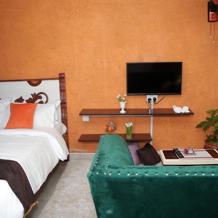 Little Nile Studio Homestays Nakuru City Eksteriør billede