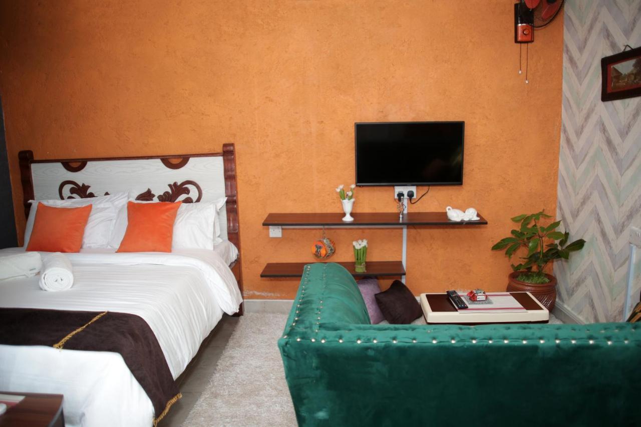 Little Nile Studio Homestays Nakuru City Eksteriør billede