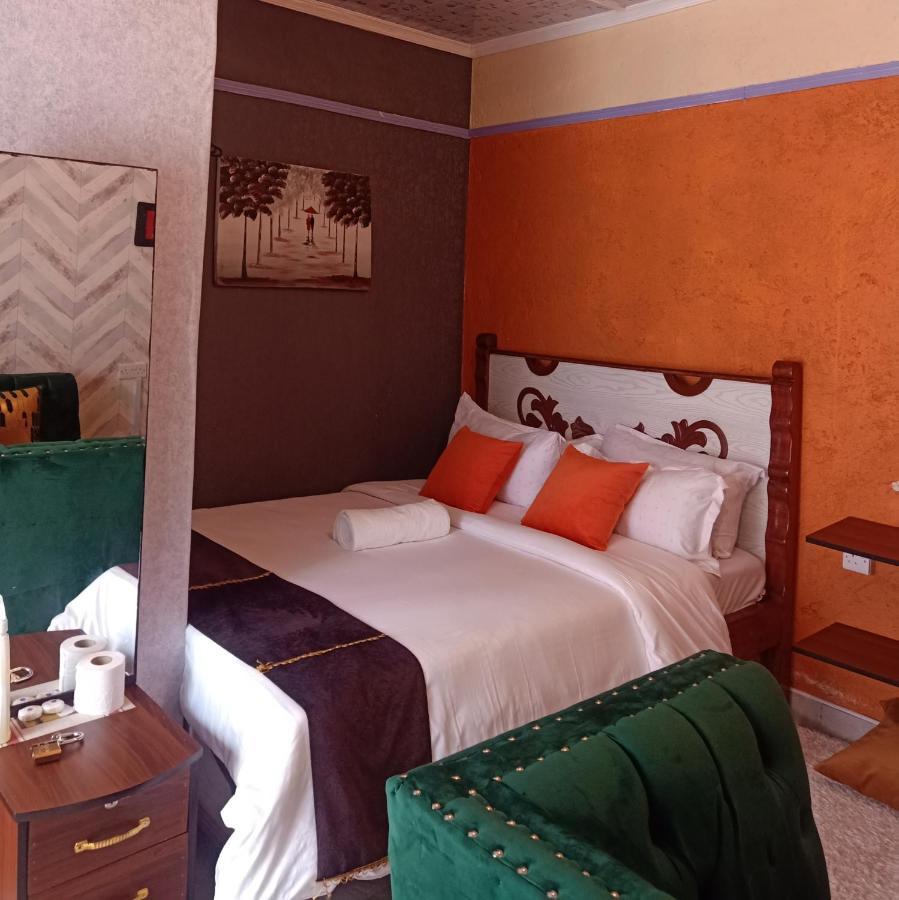 Little Nile Studio Homestays Nakuru City Eksteriør billede